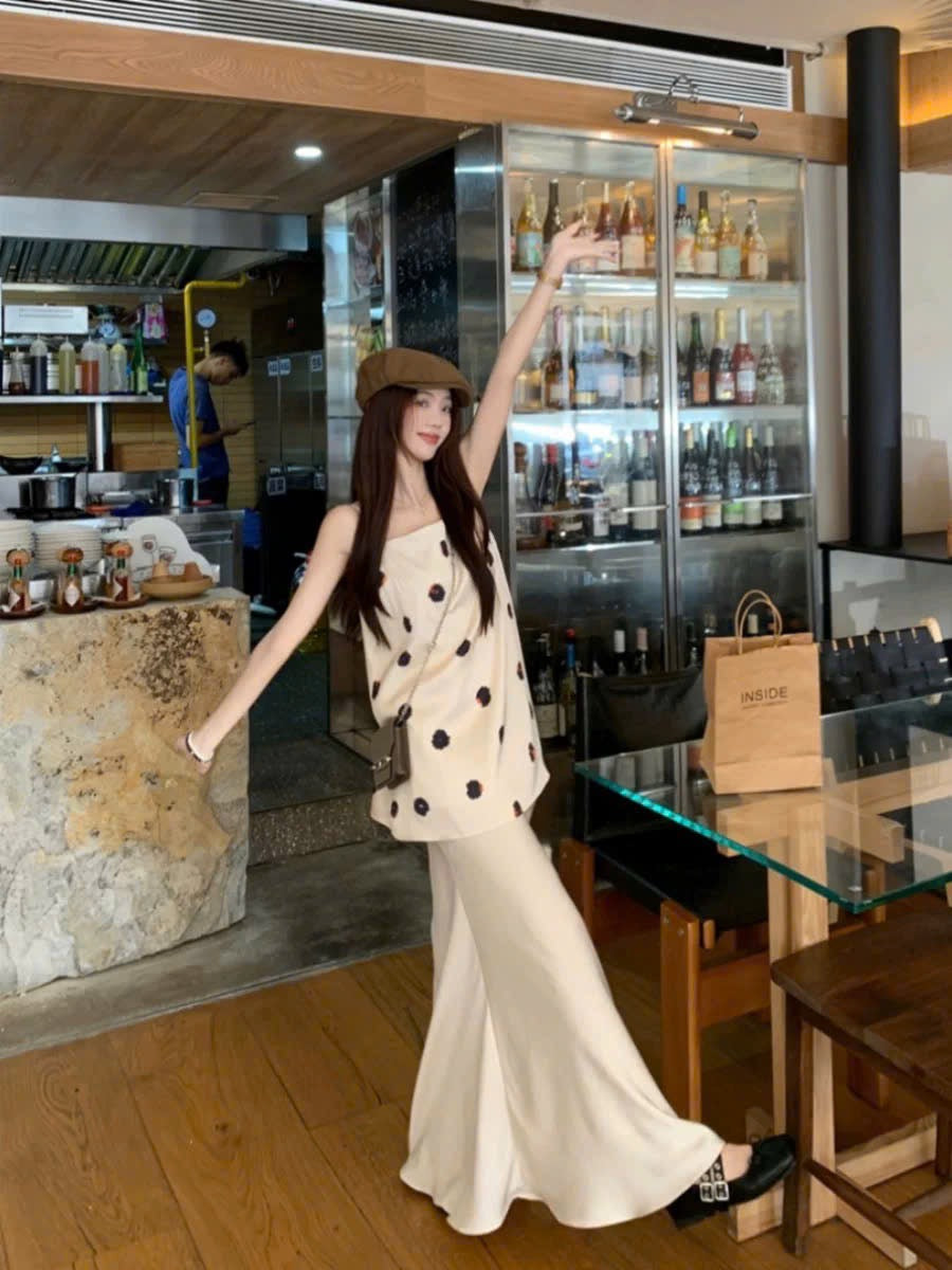Set áo 2 dây chấm bi dáng dài mix chân váy lụa