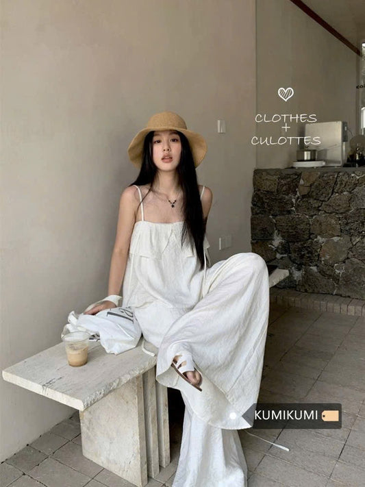 Set áo 2 dây và quần ống rộng trắng tinh khôi