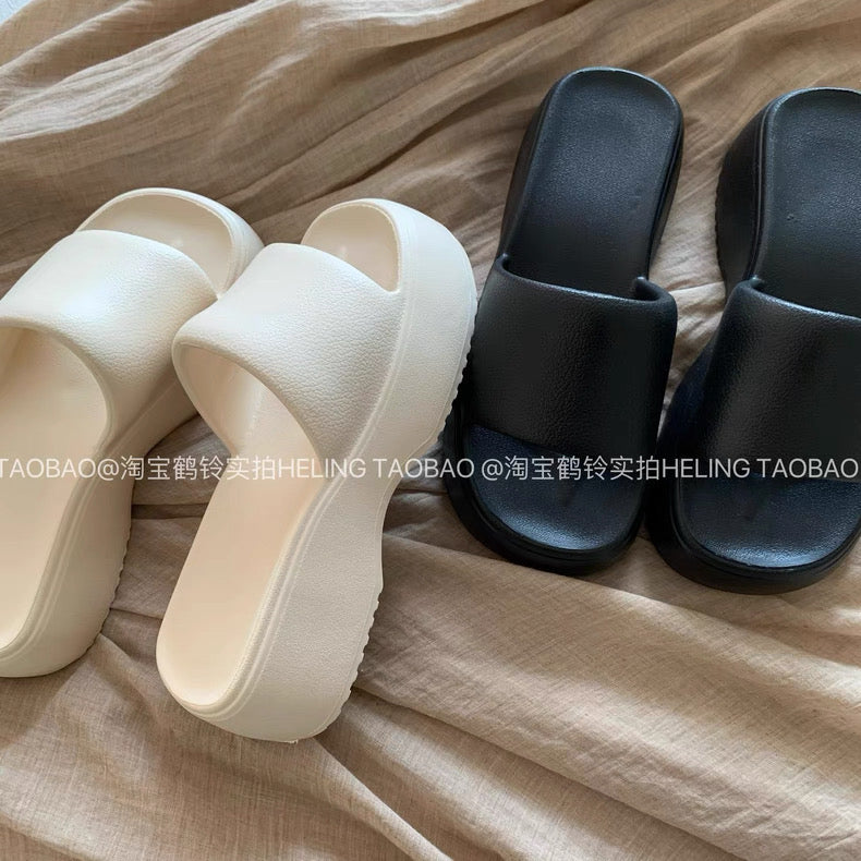 Dép quai ngang đế cao màu trơn