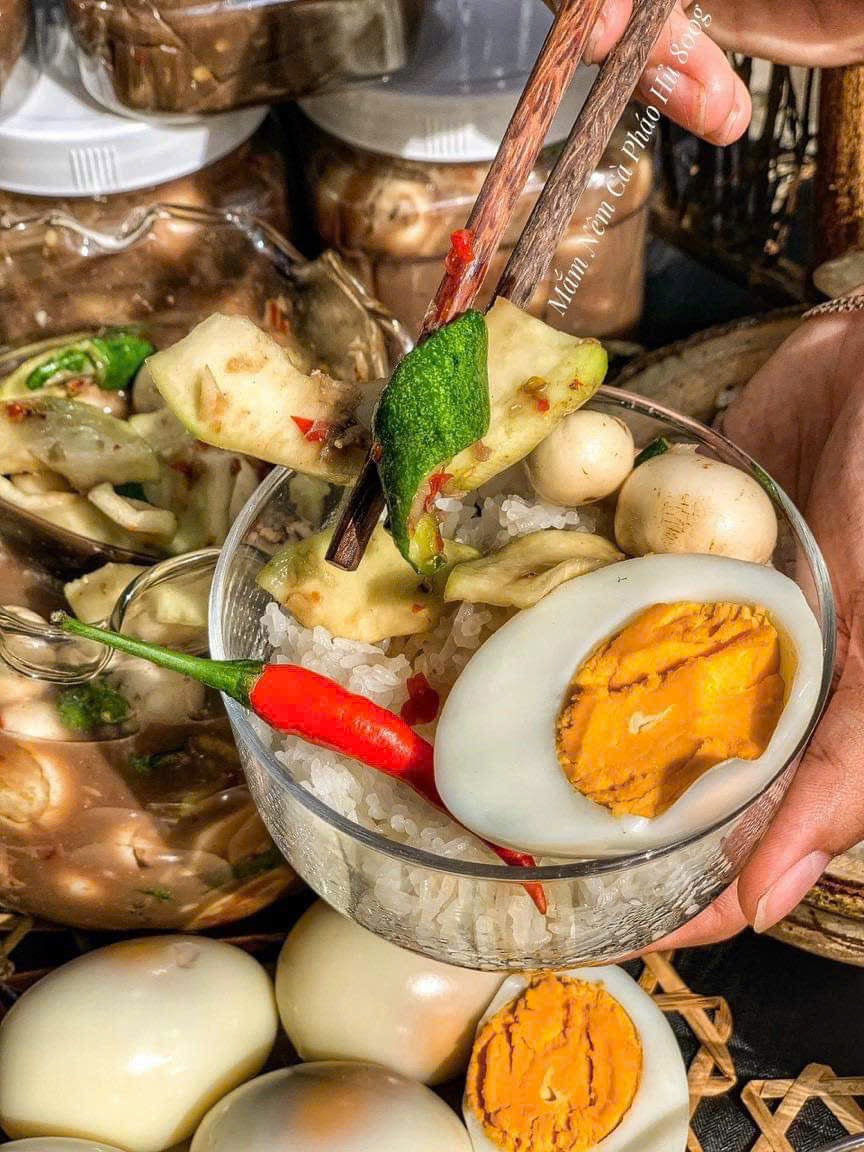 Mắm nêm cà pháo chuẩn vị quê nhà