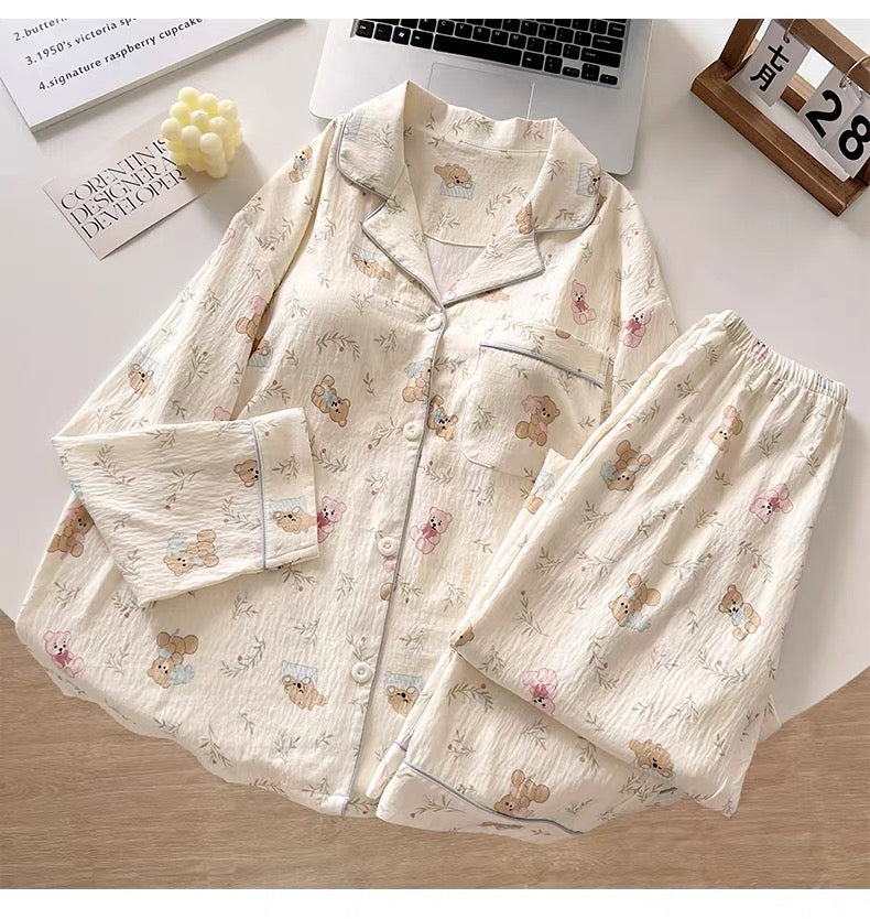 Pijama dài gấu và lá có mút ngực