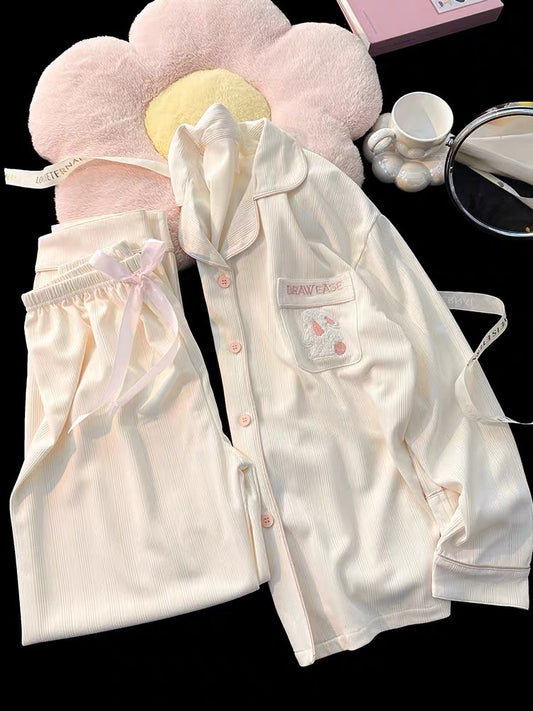 Pijama dài cotton màu kem hình thỏ