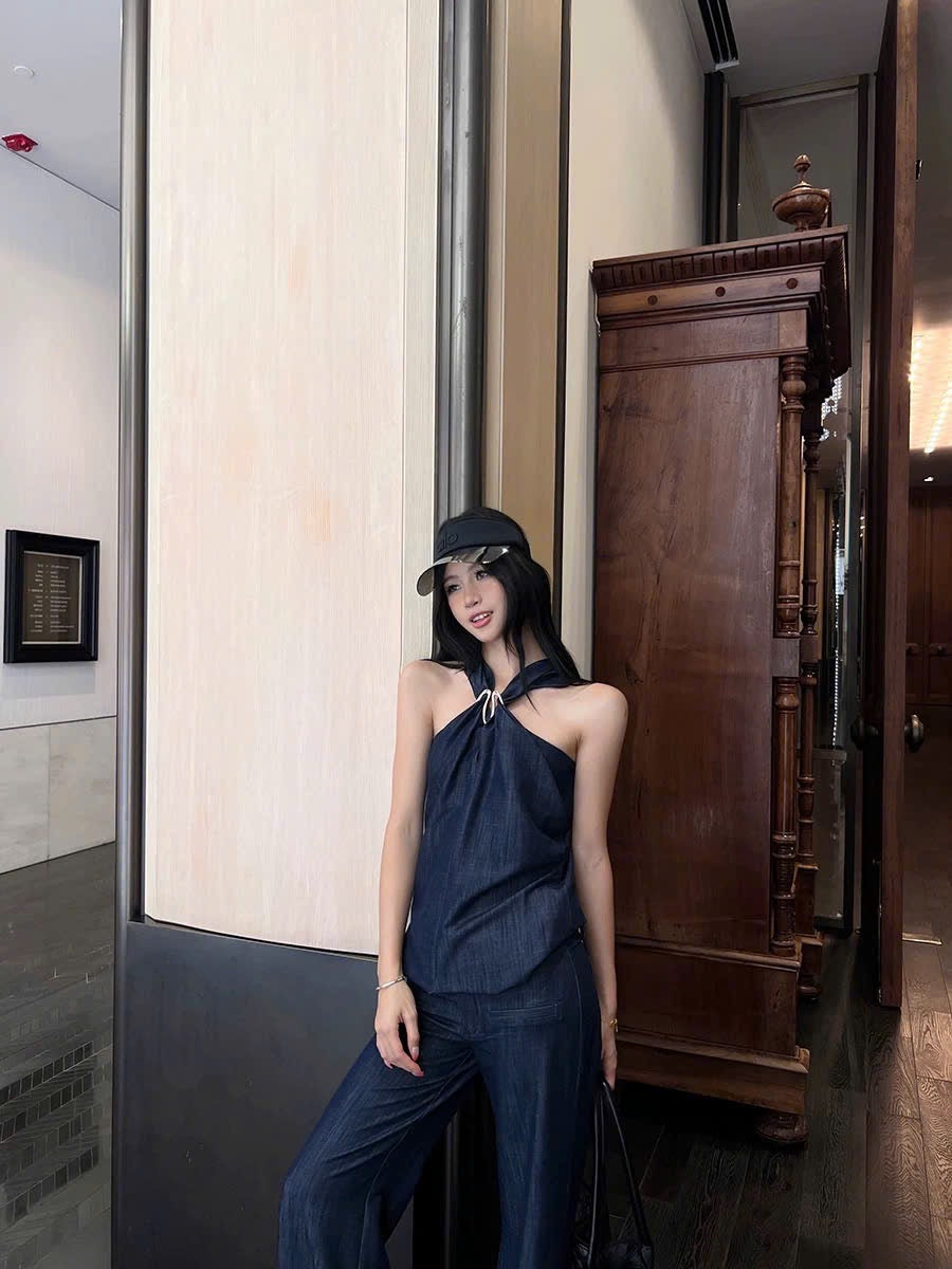 Set denim xanh cá tính