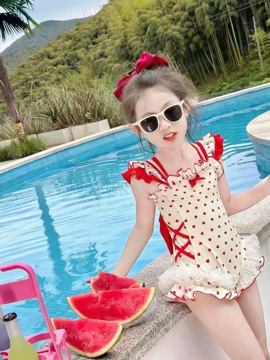Bikini 1 mảnh cho công chúa nhỏ