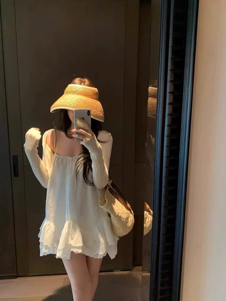 Đầm babydoll 2 dây xinh xắn