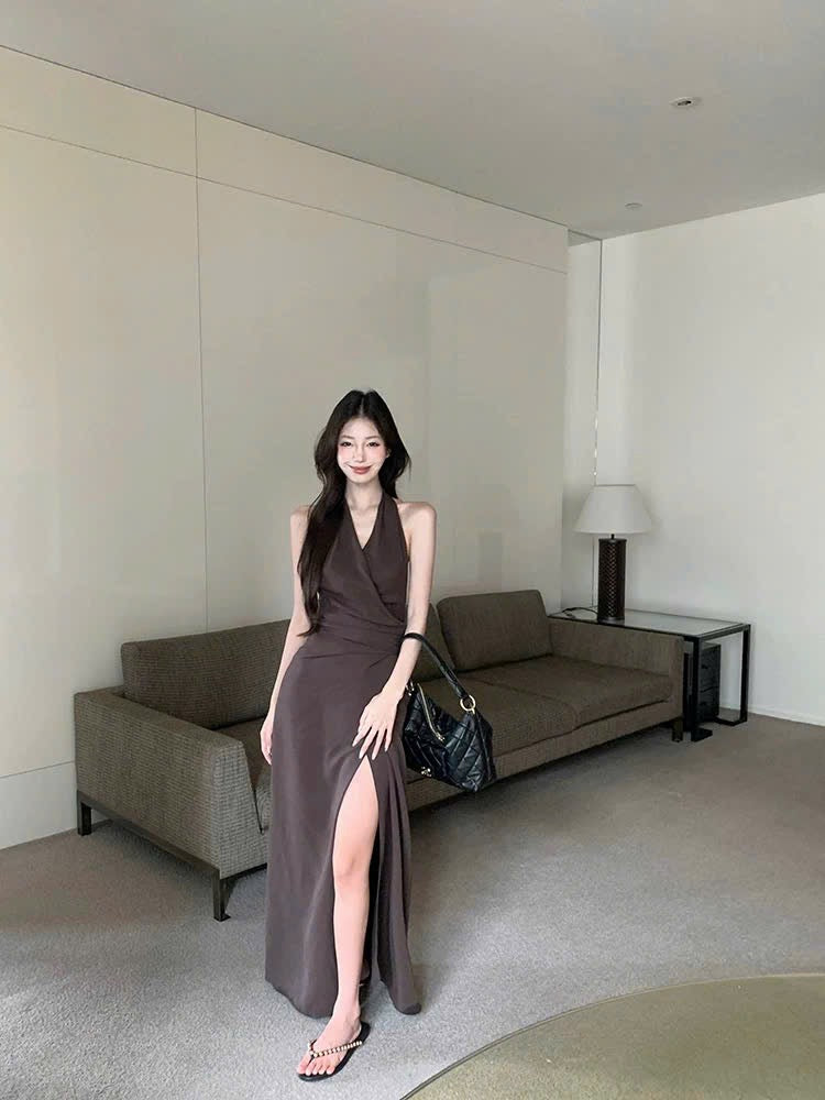 Đầm nâu thanh lịch