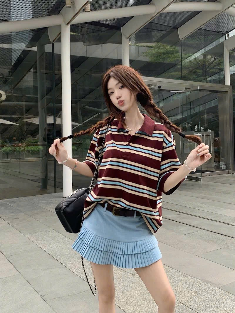 Combo áo polo + chân váy xếp ly basic