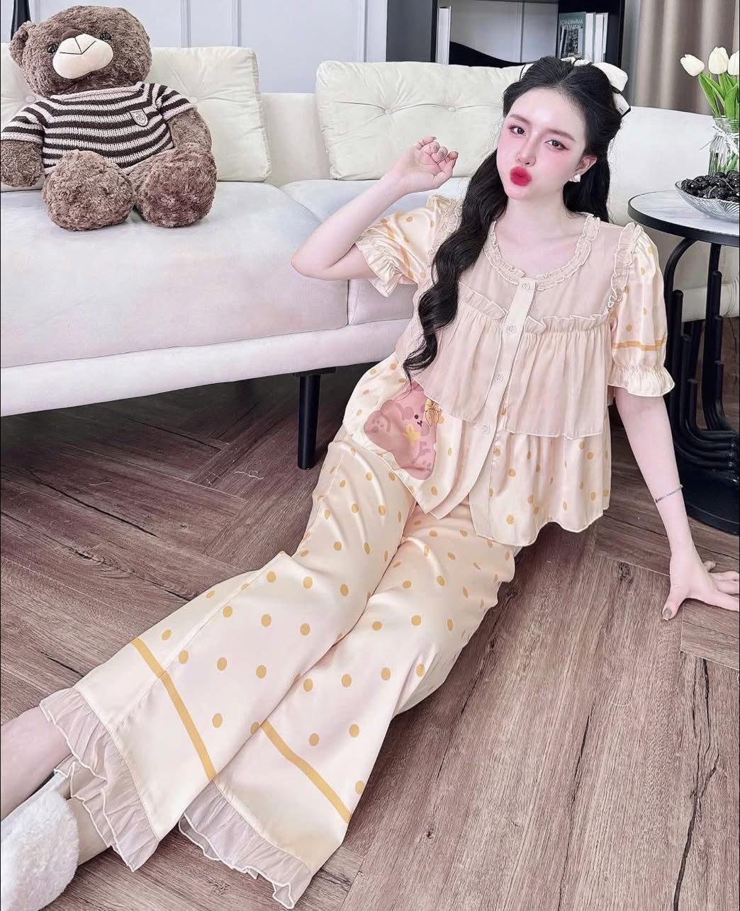 Bộ tay ngắn quần dài tiểu thư phối voán