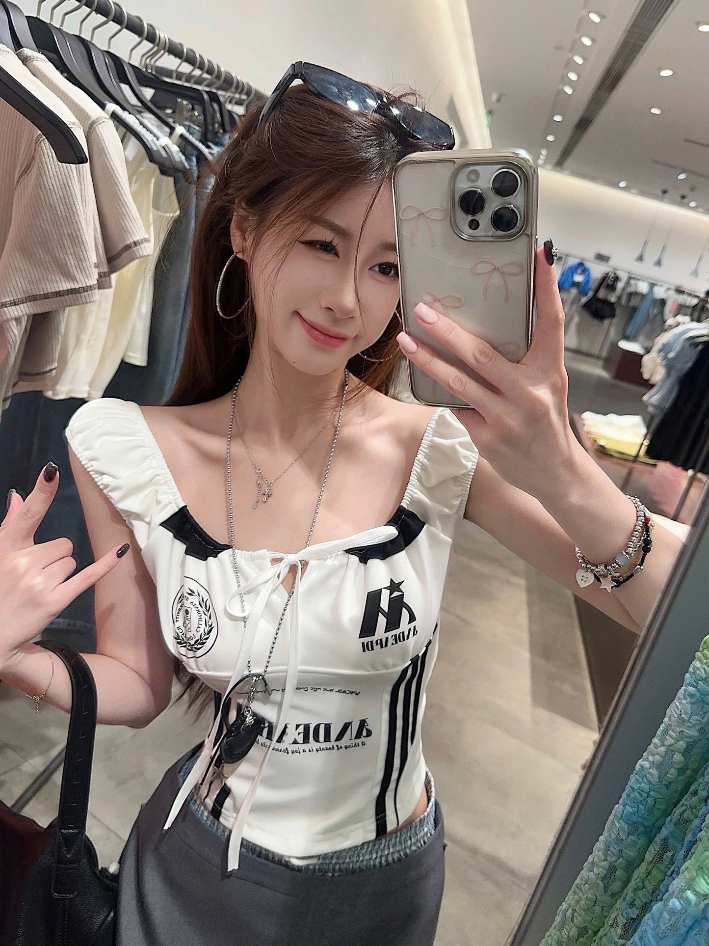 Áo dây rút cổ điển thể thao
