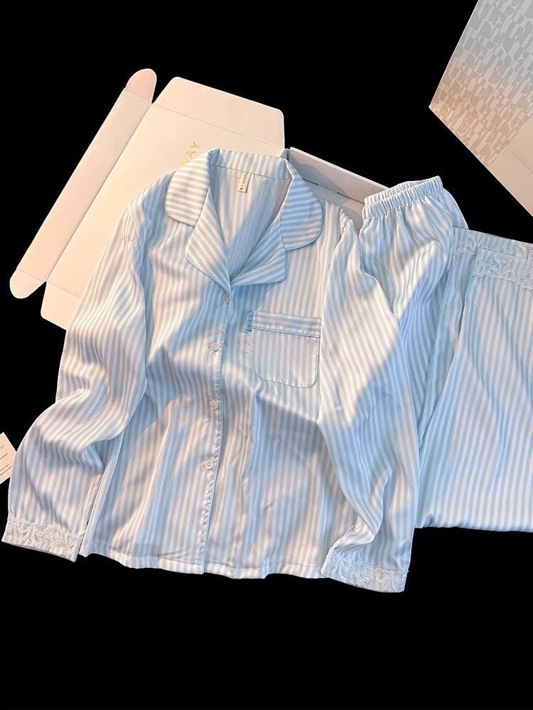 Pijama lụa kẻ sọc xanh dương tươi mát