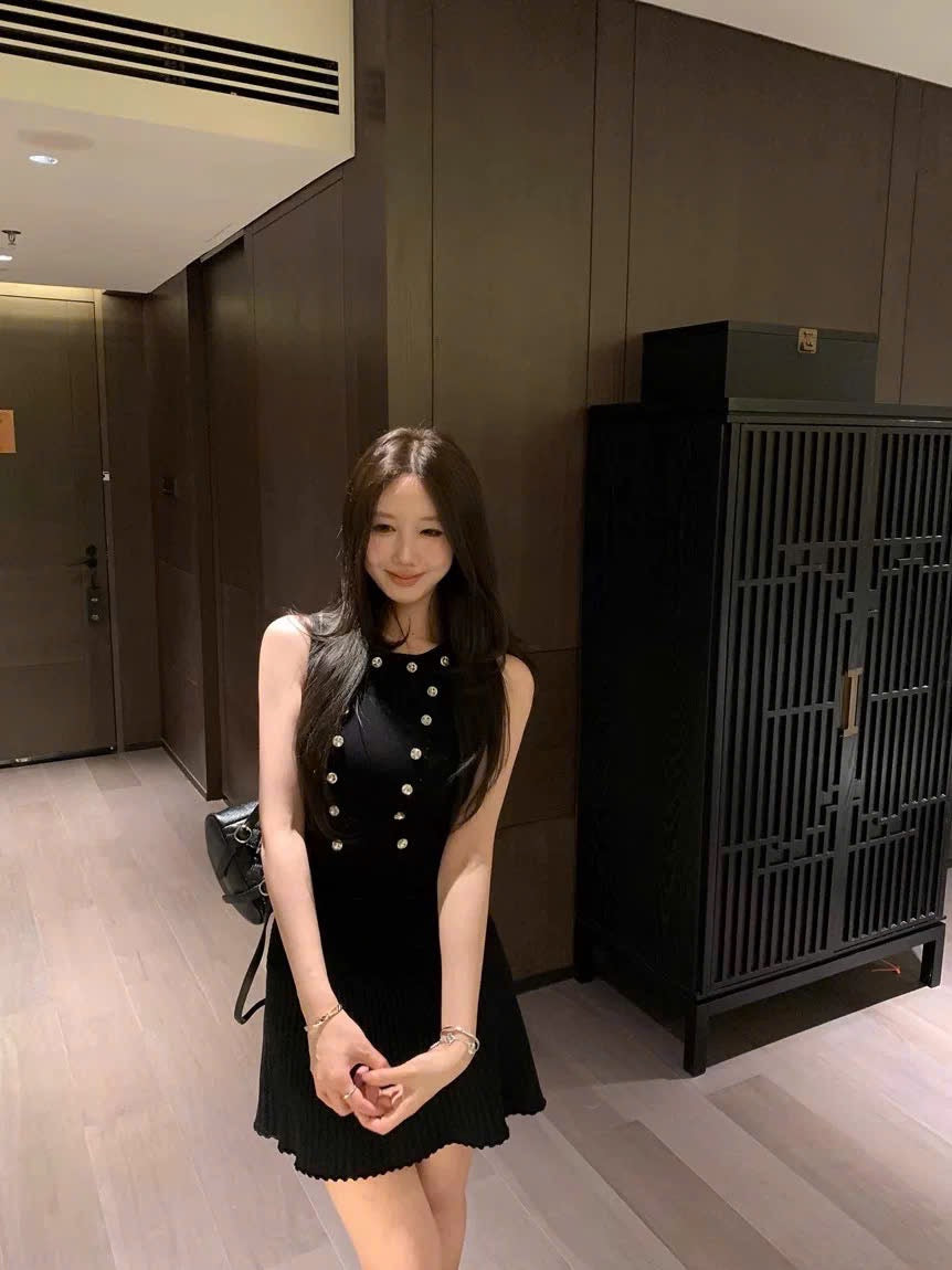 Váy tiểu thư