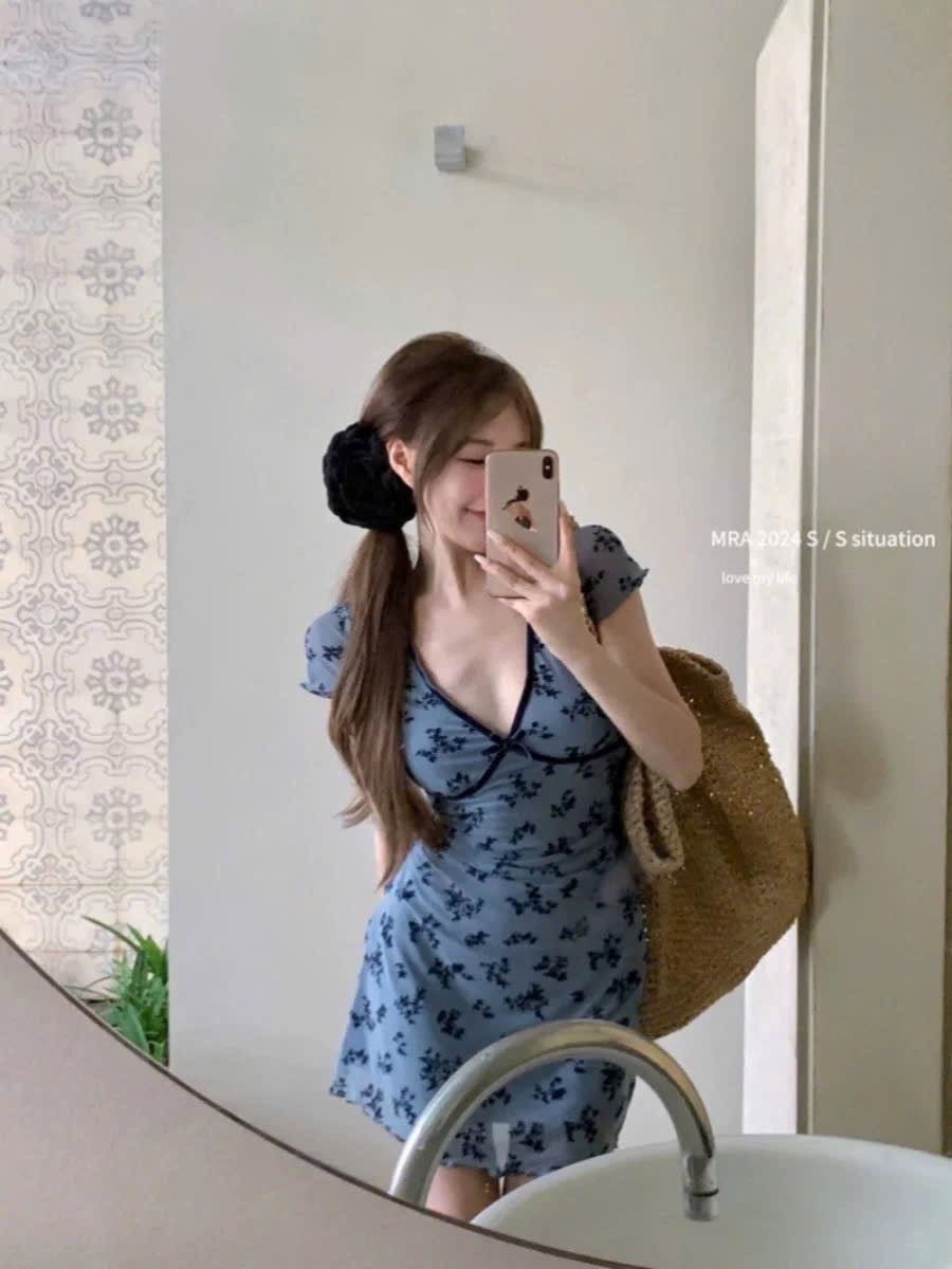 Đầm xanh hoa nhí vintage
