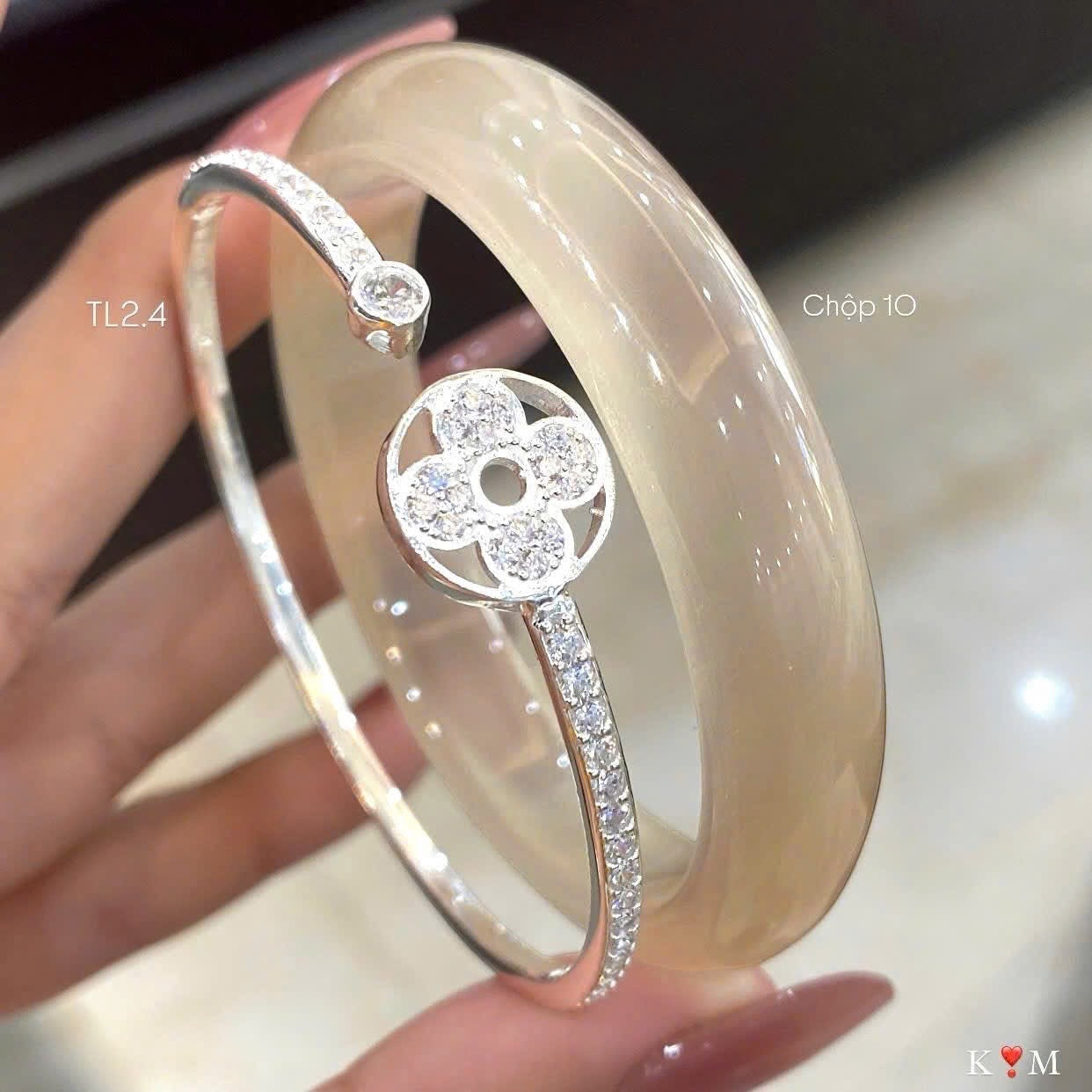 Vòng bạc tinh tế & vòng mắt mèo