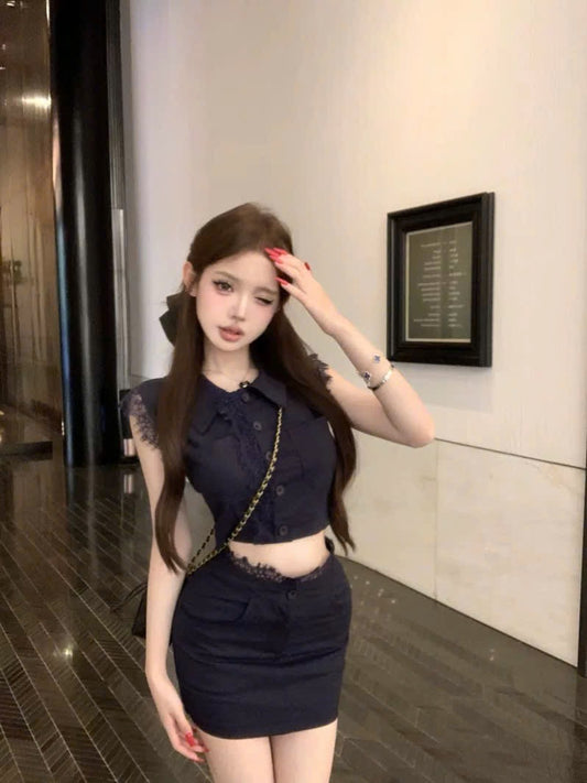 Set áo sơ mi croptop mix chân váy ôm viền ren