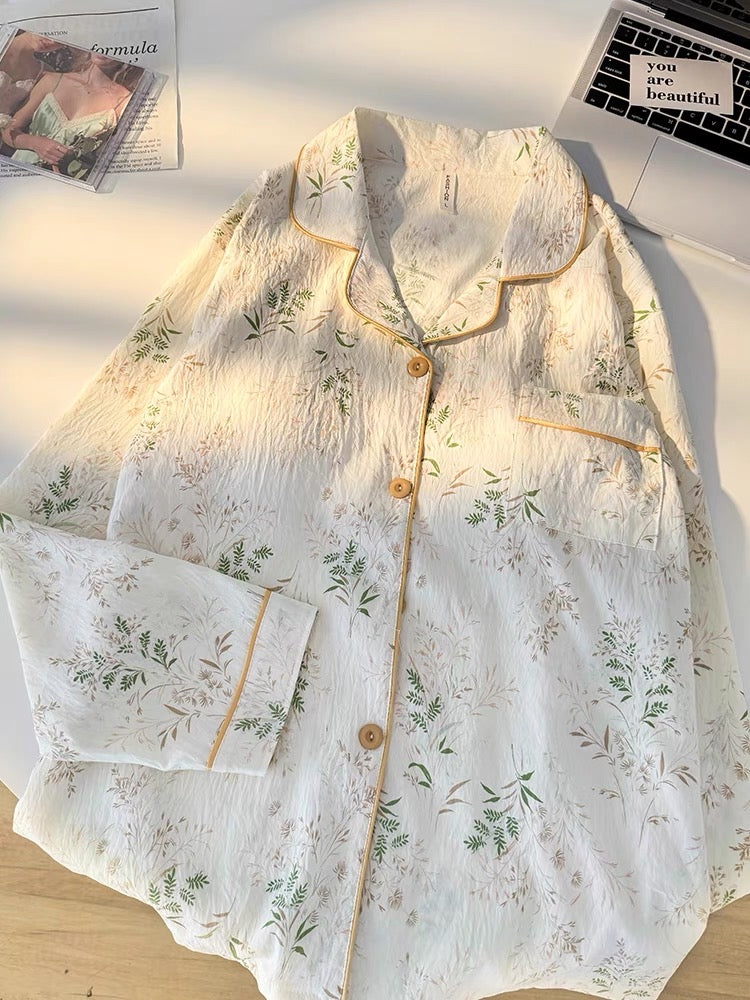 Pijama dài hoa lá dịu dàng