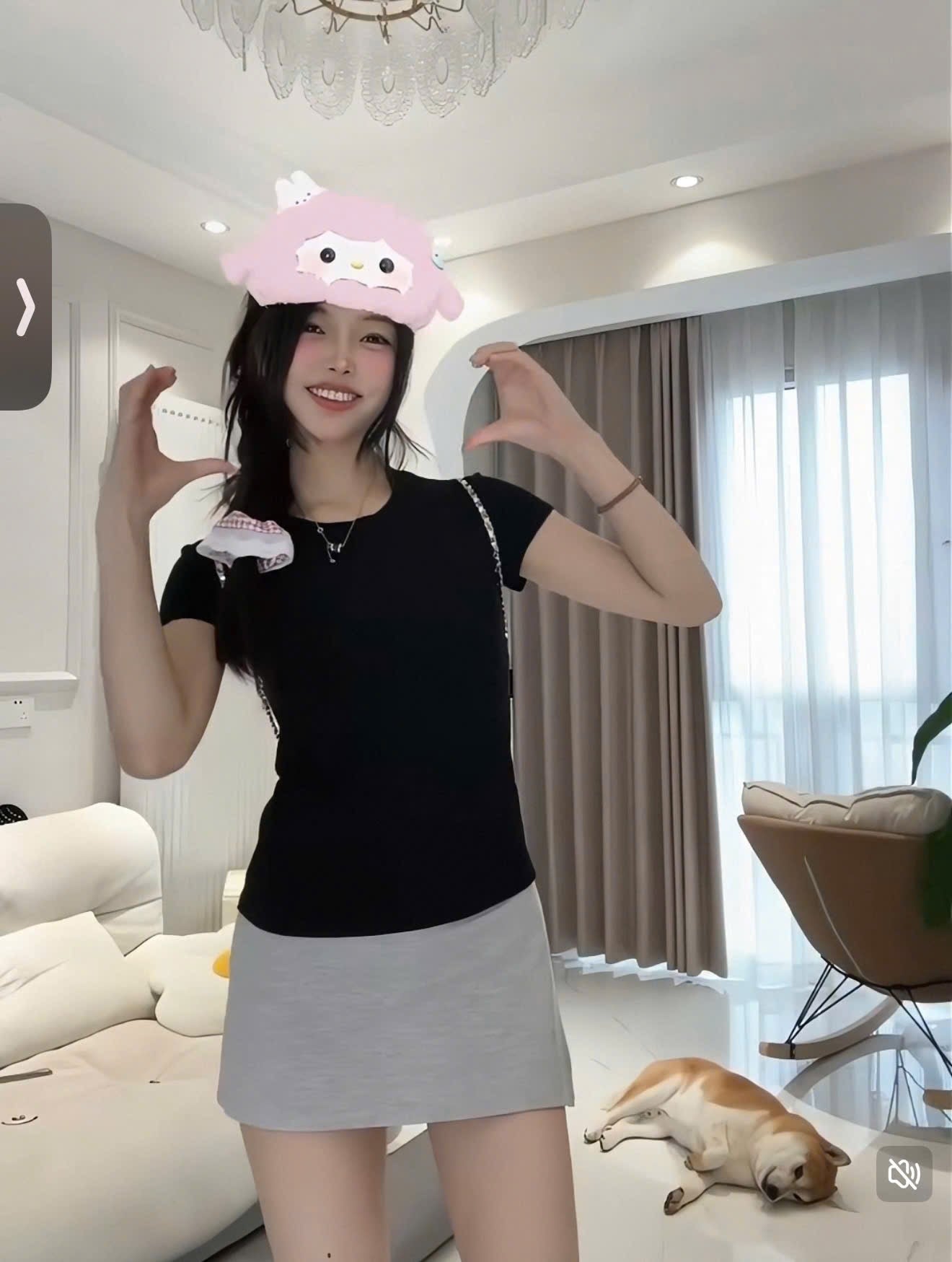 Chân váy trơn có quần lót bên trong