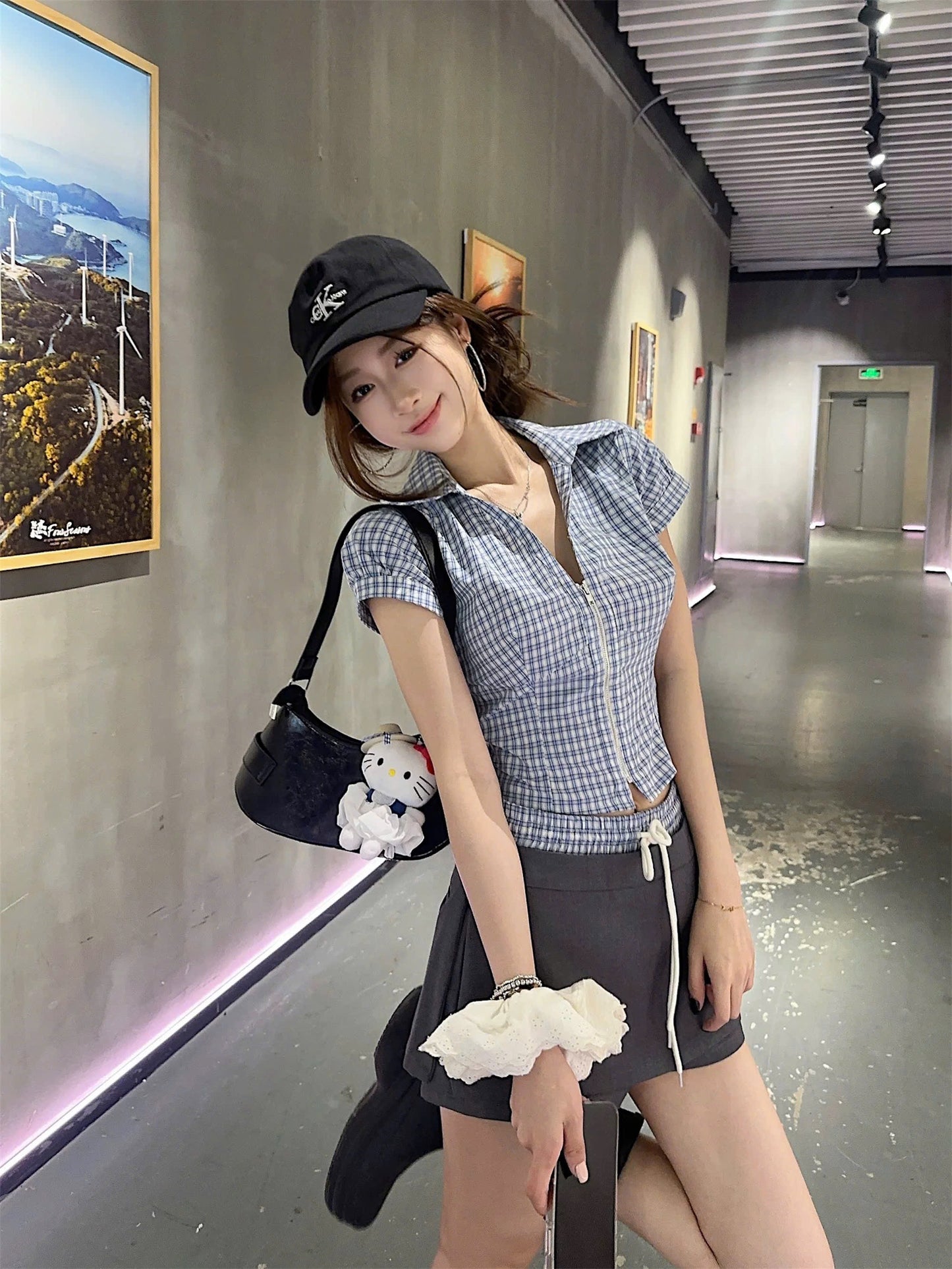 Set áo sơ mi sọc + chân váy chữ A tôn dáng