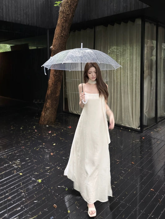 Đầm 2 dây trơn dài toả khí chất