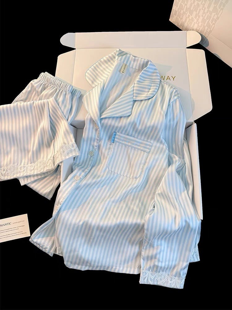 Pijama lụa kẻ sọc xanh dương tươi mát