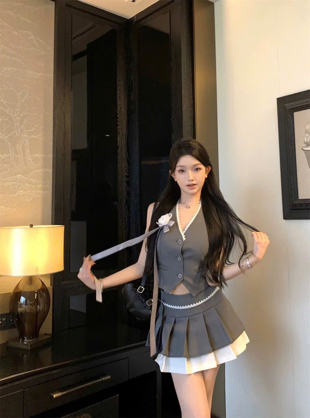 Set vest viền ren đính hoa dây xinh yêu