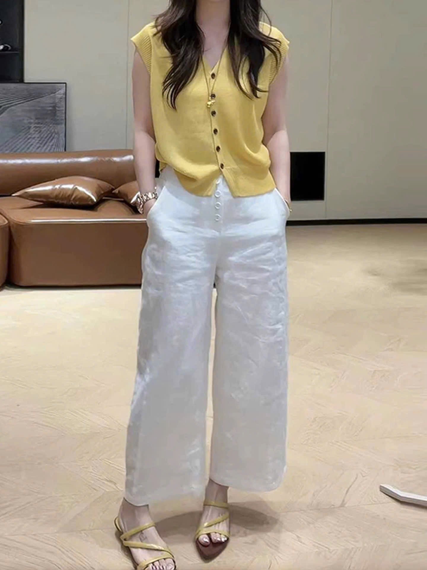 Quần jeans ống suông item must have ở mọi tủ đồ