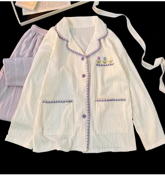 Bộ pijama dài cotton áo trắng quần tím khoai môn
