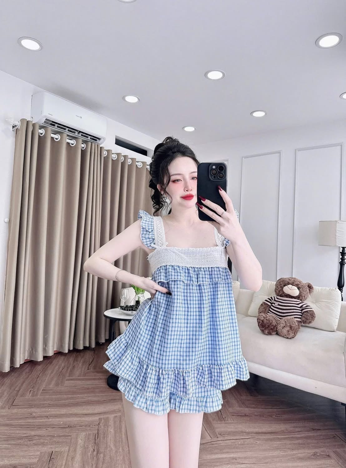 Bộ ngủ đùi caro phối ren tiểu thư