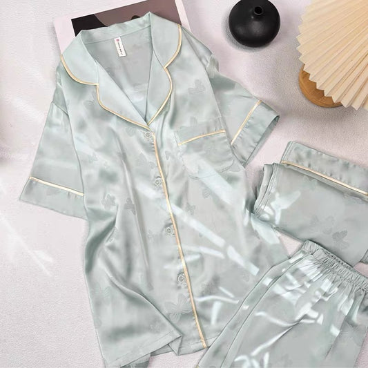 Pijama lụa xanh hoạ tiết bướm