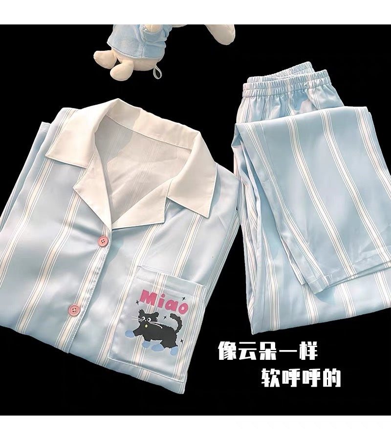 Pijama dài xanh sọc trắng hình mèo Miao
