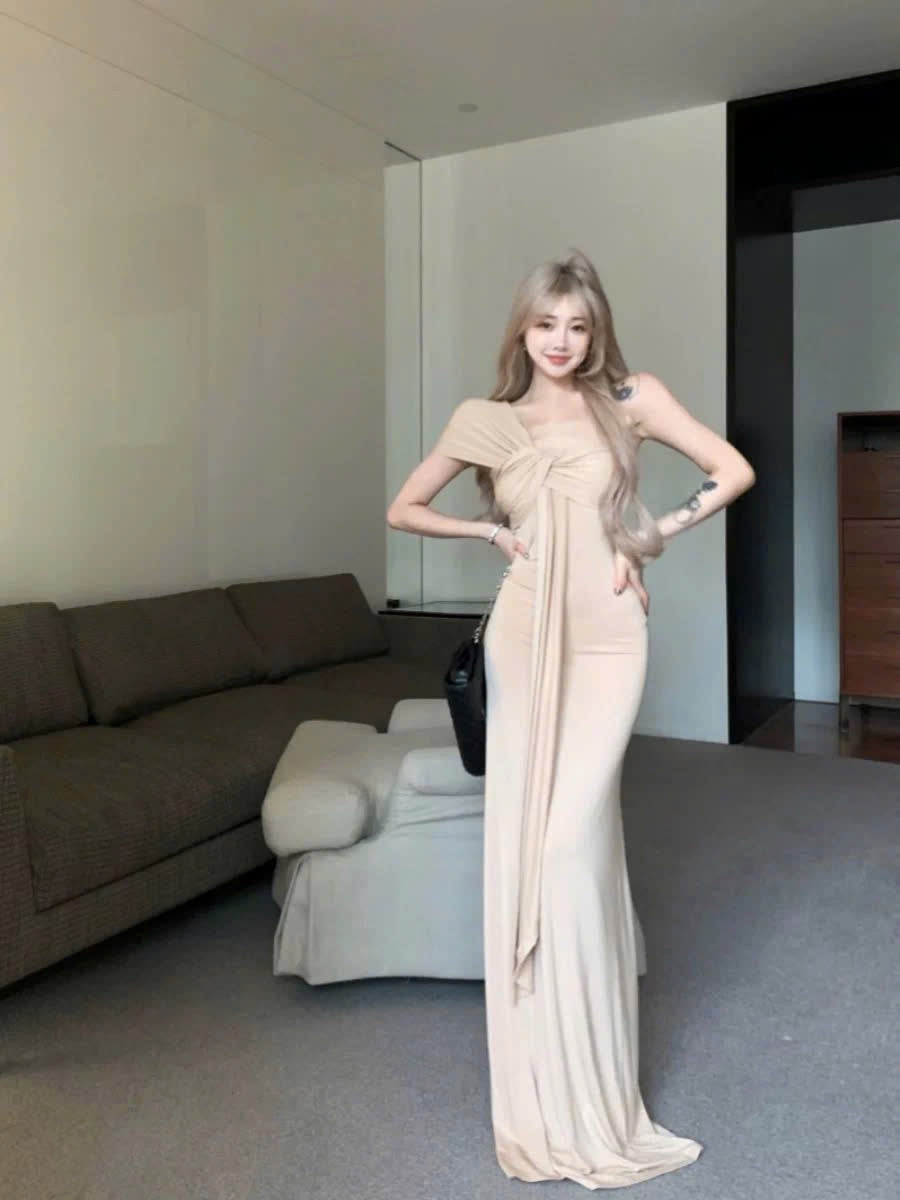 Đầm dài body siu tôn dáng