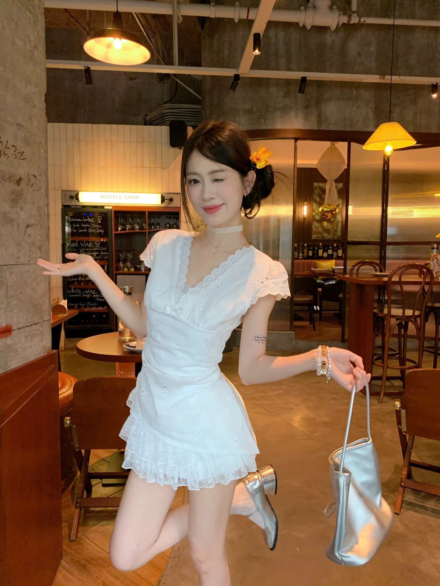 Set ren xinh trắng tinh