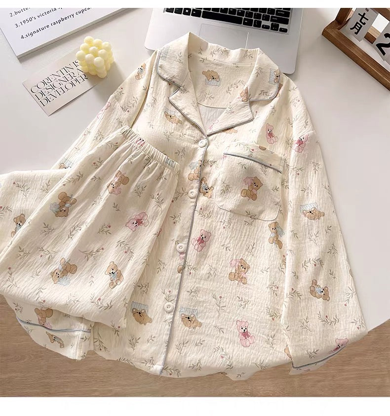 Pijama dài gấu và lá có mút ngực