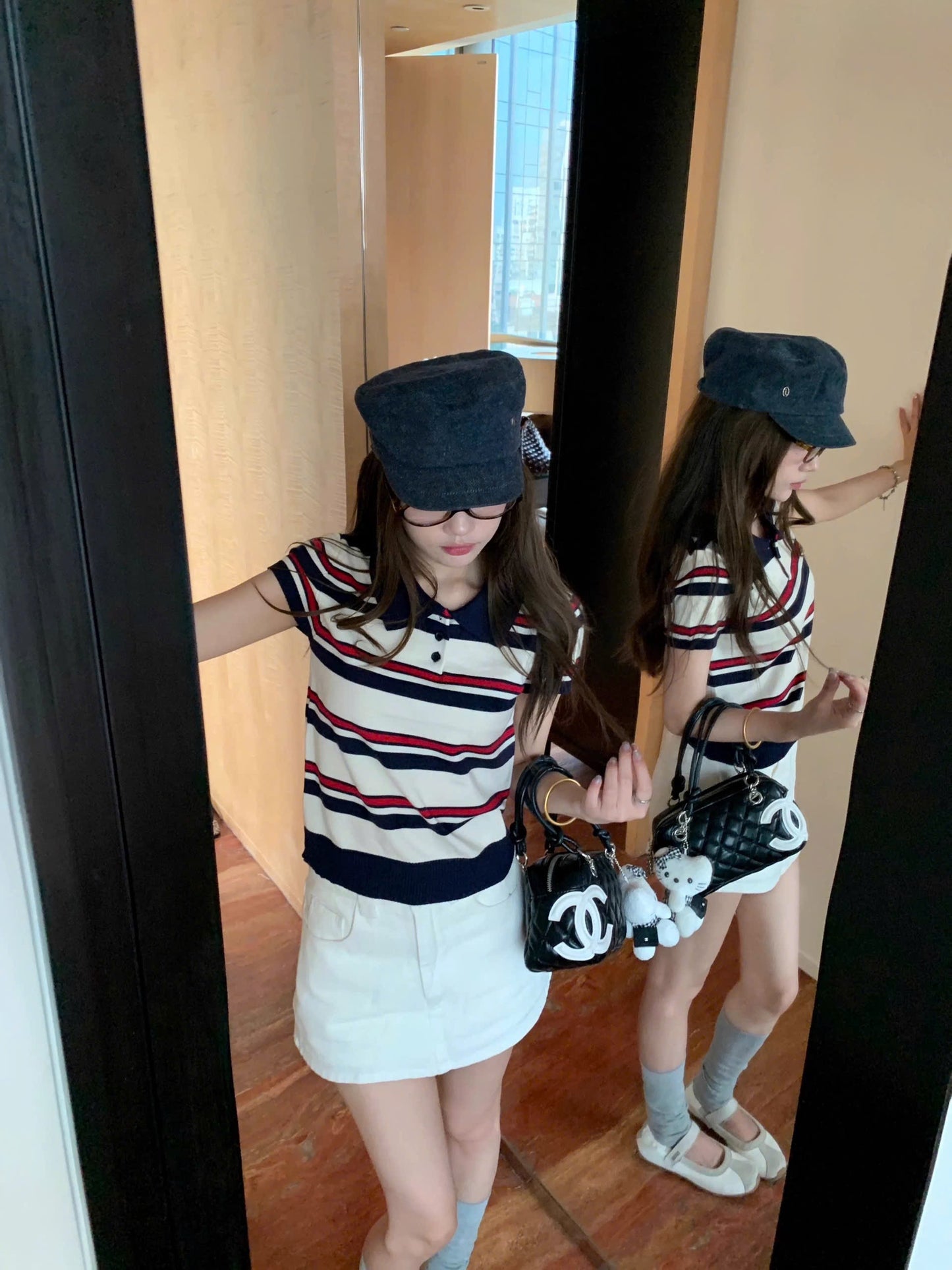 Set áo polo phối chân váy trắng