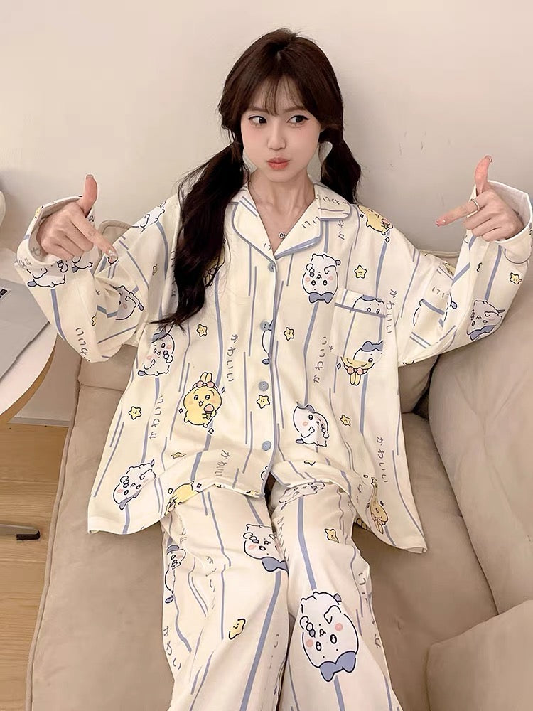 Pijama dài màu kem hoạt hình dễ thương