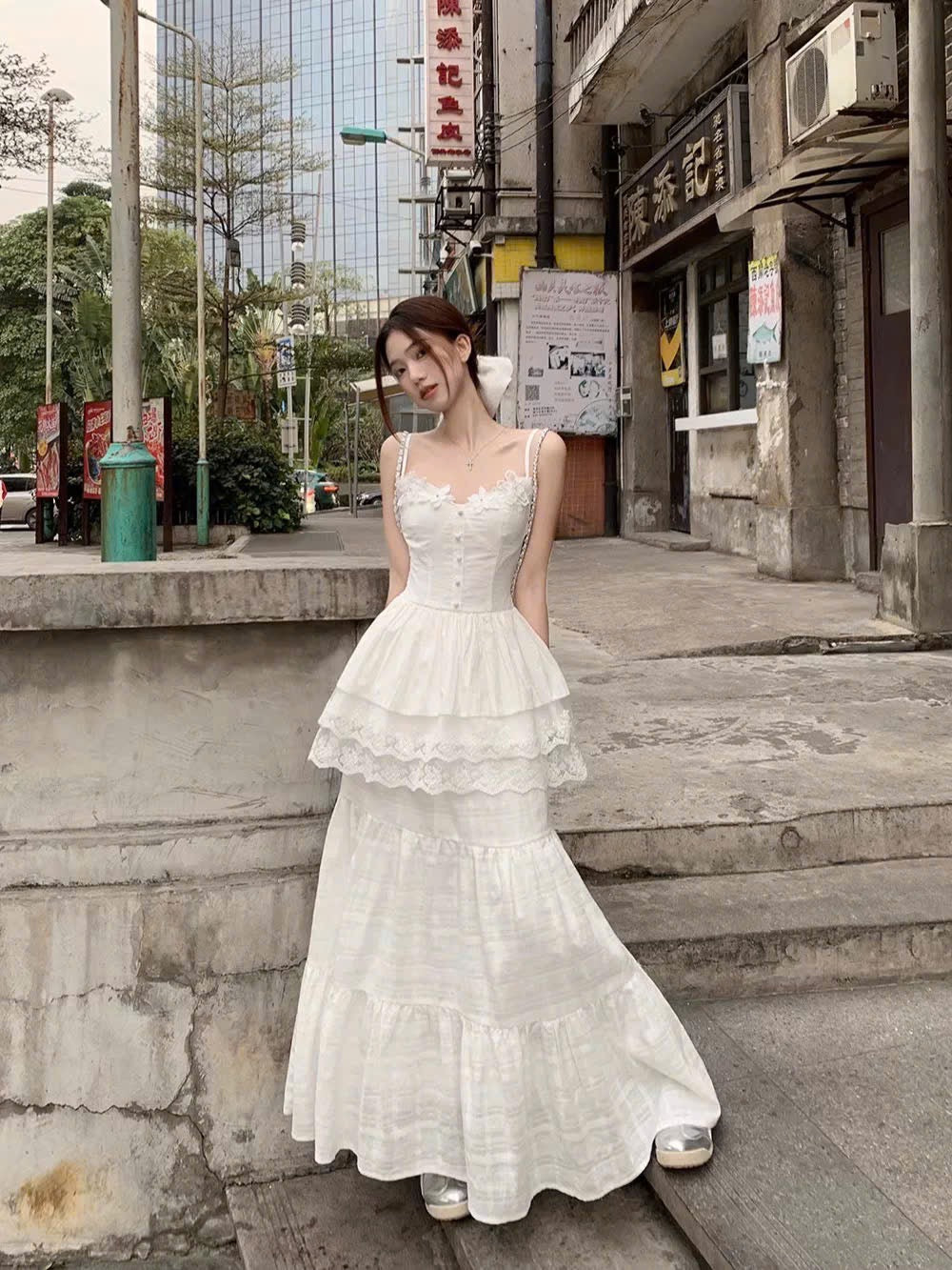 Set áo 2 dây ren đính hoa phối chân váy xoè xinh