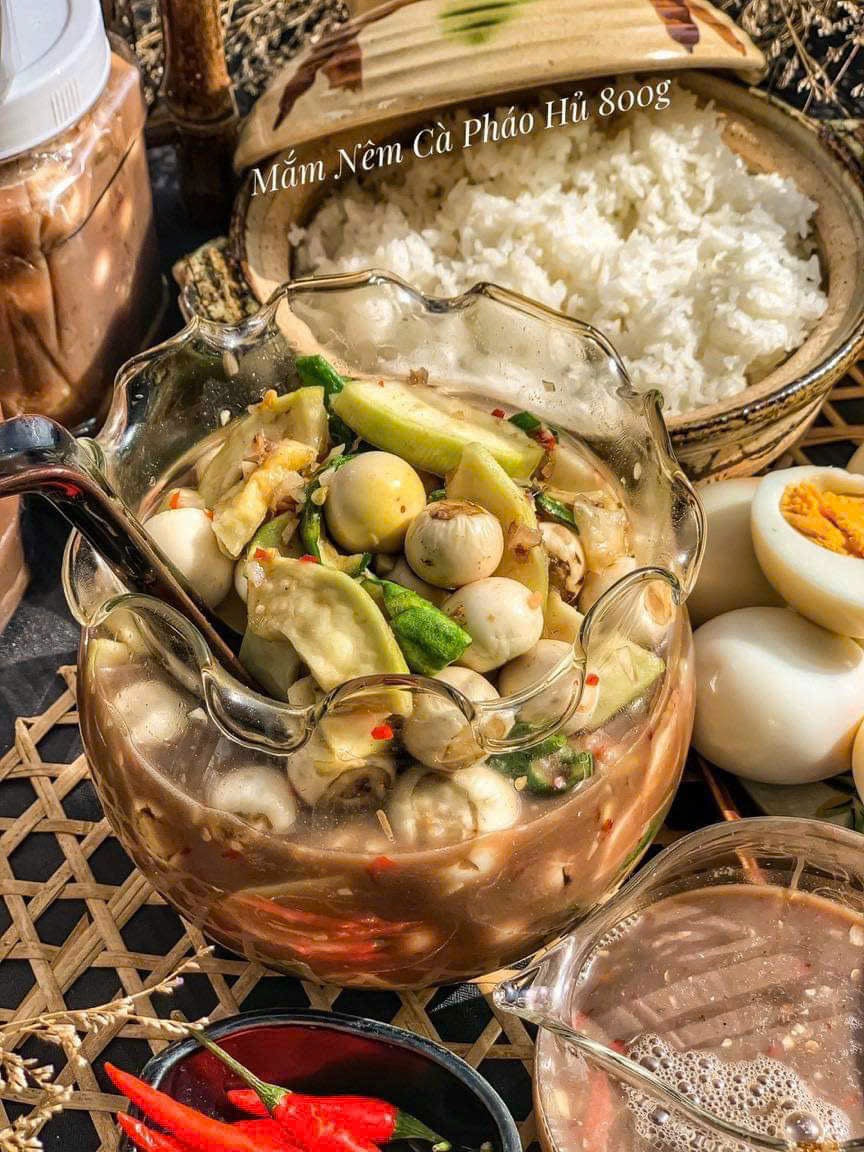 Mắm nêm cà pháo chuẩn vị quê nhà