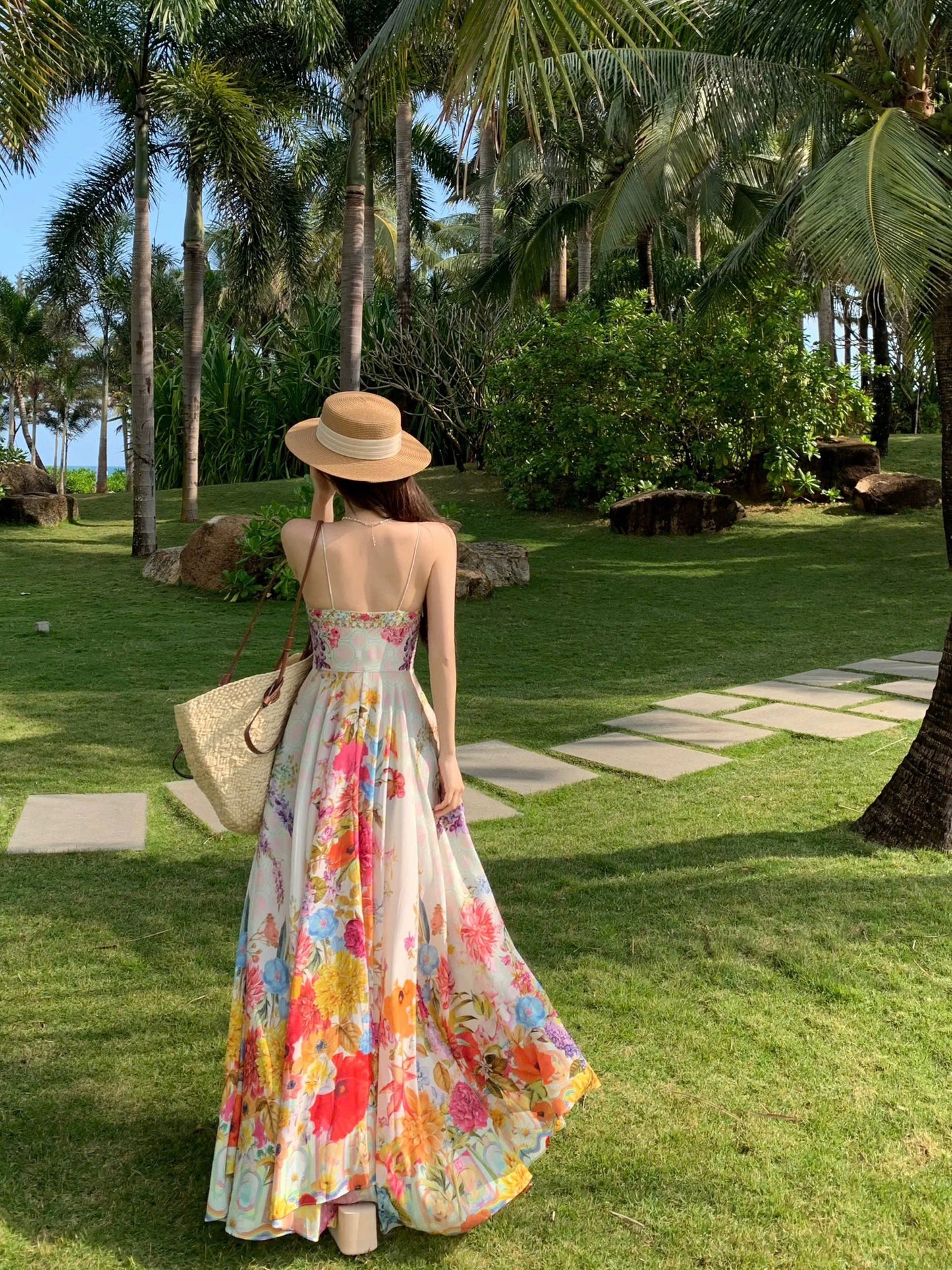 Đầm maxi hoa nhẹ nhàng