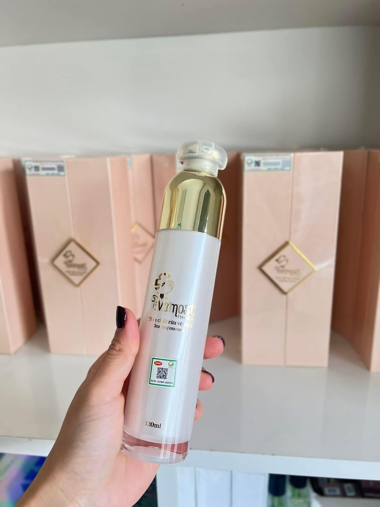 Dung dịch vệ sinh Evamost