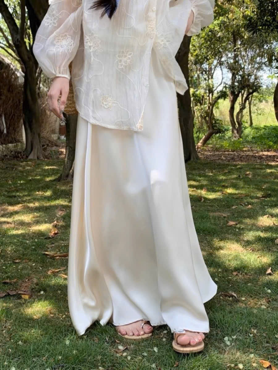 Chân váy lụa satin