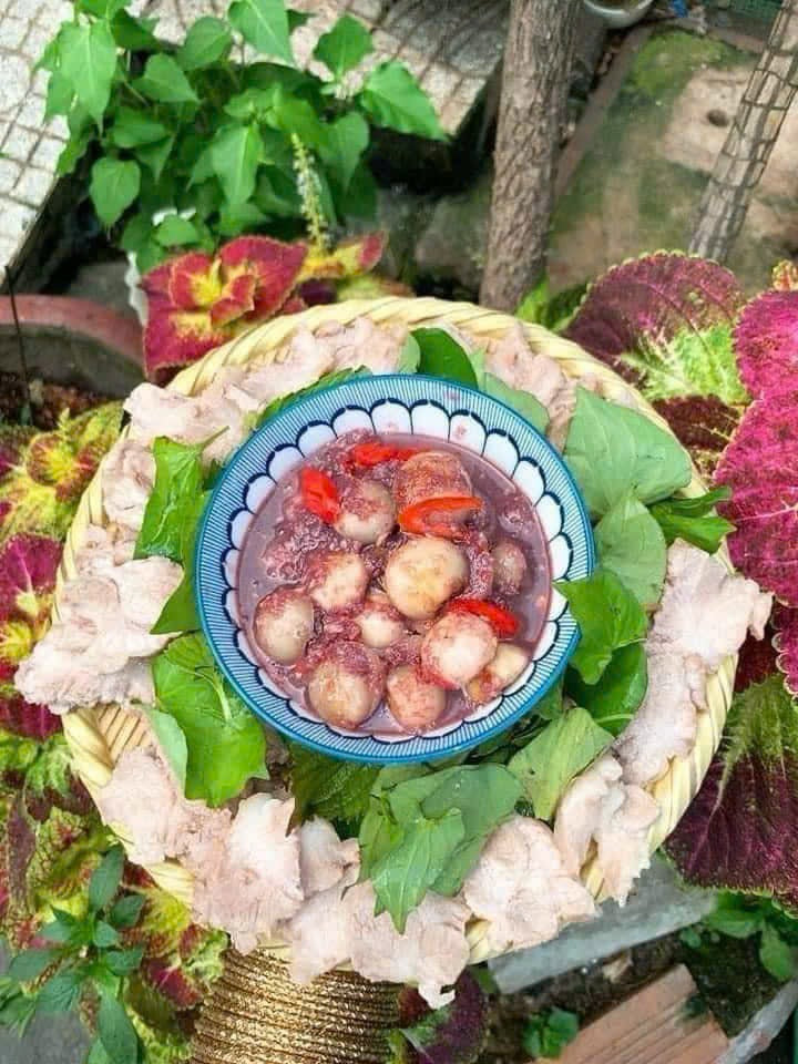 Cà pháo mắm tôm thơm giòn