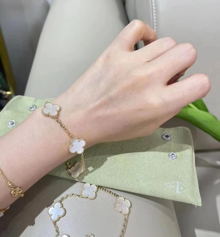 Vip VCA dây vàng phun 14k gold, đá xà cừ