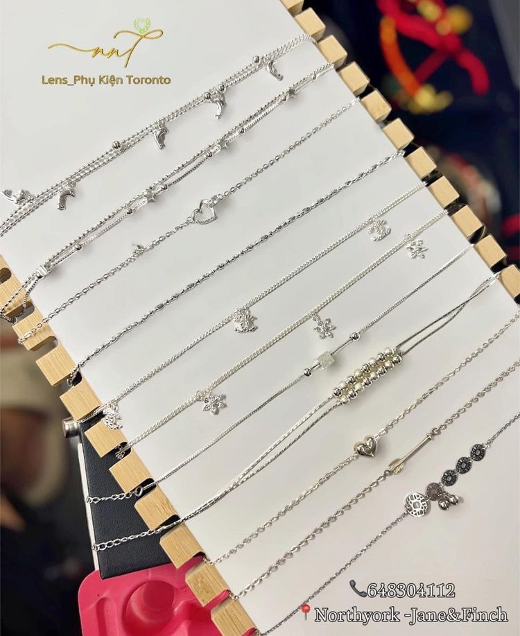 Lắc chân bạc