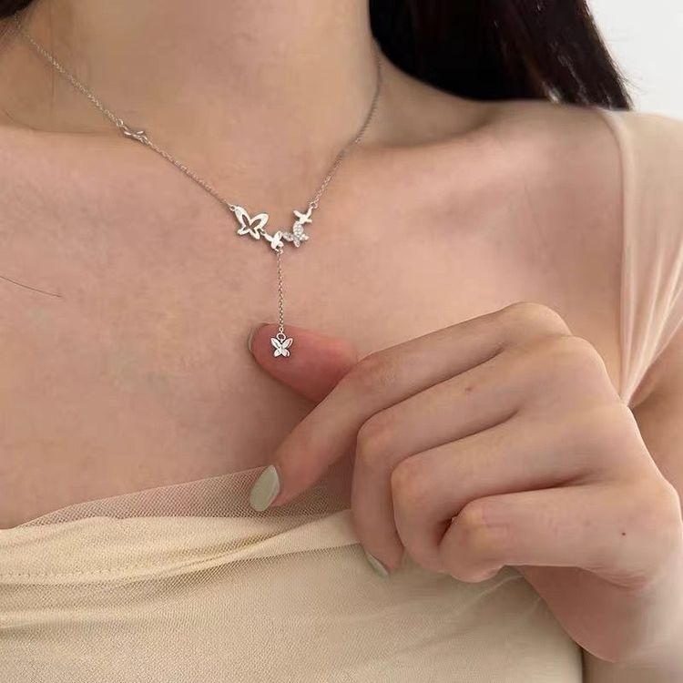 Dây chuyền bạc nữ tính