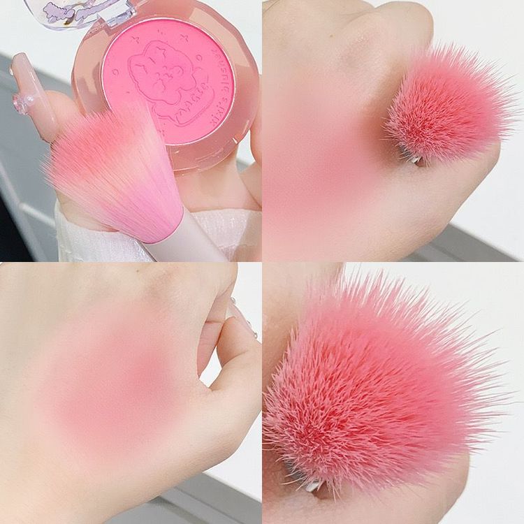 Cọ đánh má hồng chuyên nghiệp