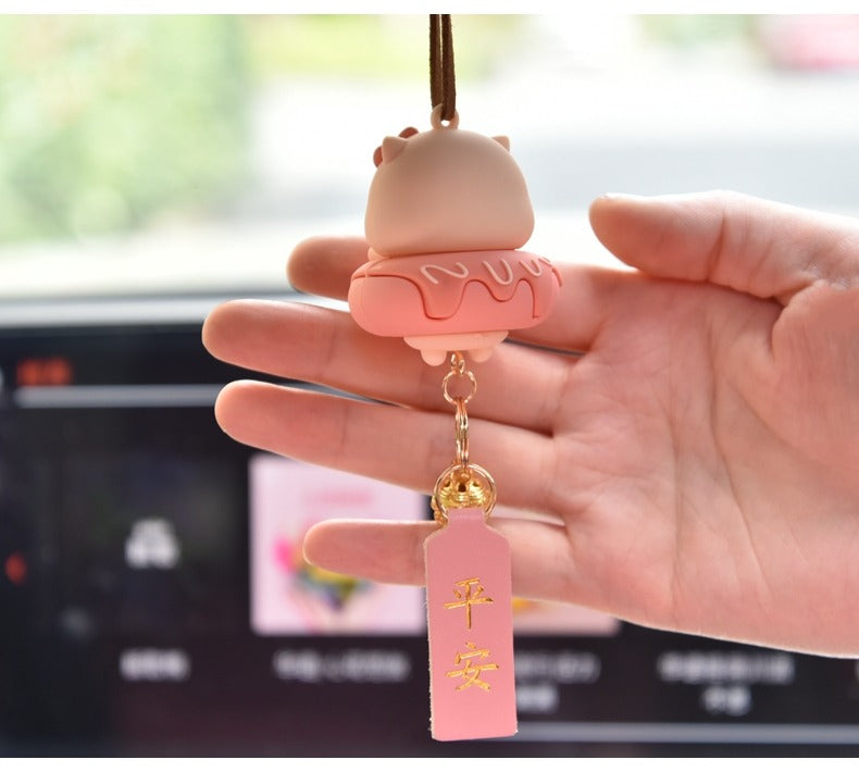 Dây treo xe ô tô heo hồng dễ thương đủ kiểu dáng