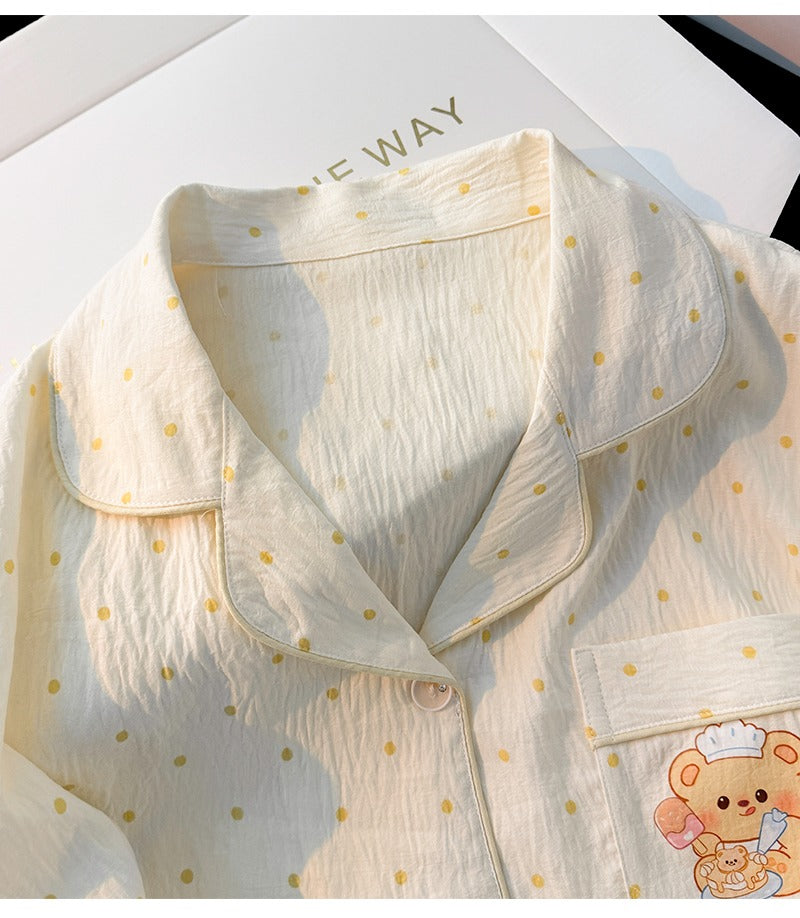 Bộ ngủ kem chấm bi vàng Butter Bear dài - ngắn