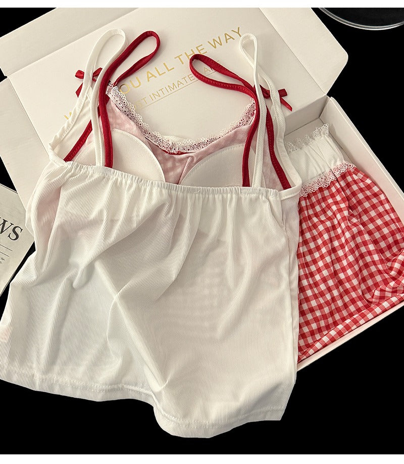 Bộ ngủ caro đỏ 3 món nổi bât