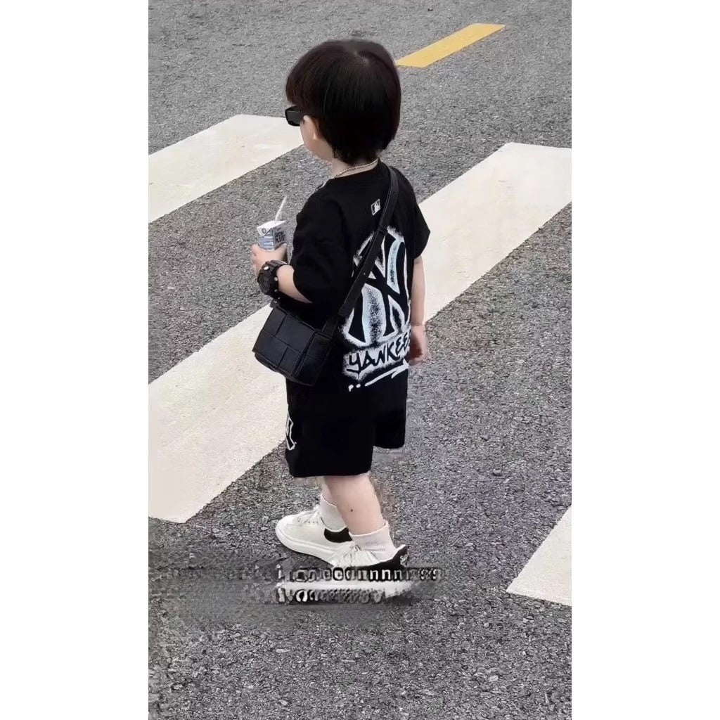 Bộ áo phông quần đùi đen NY cho bé trai