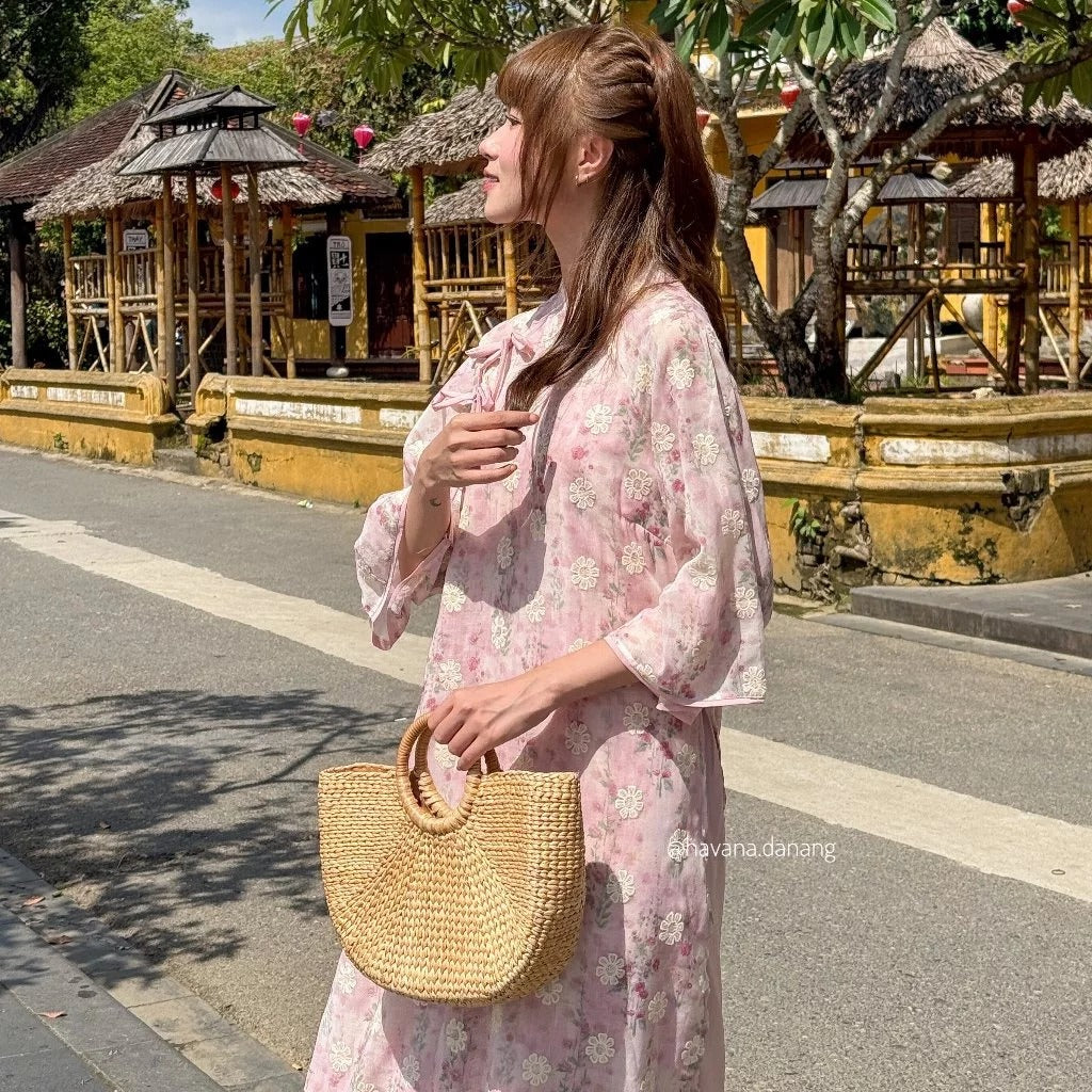 Áo dài voan tơ BẠCH VŨ in hoa phối thắt nơ đôi kèm quần satin bóng vintage