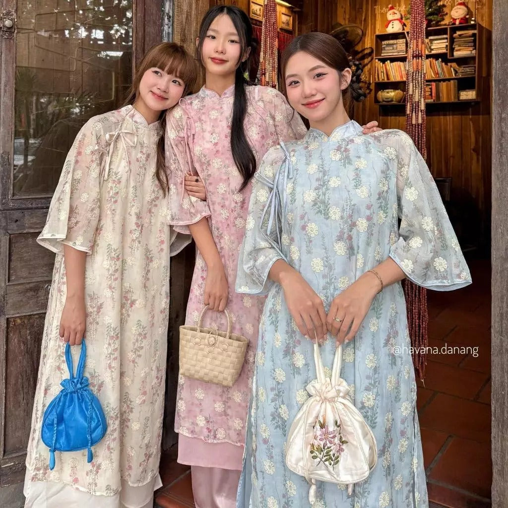 Áo dài voan tơ BẠCH VŨ in hoa phối thắt nơ đôi kèm quần satin bóng vintage